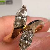 18K Marquise Diamond Bypass Toi et Moi Ring / 3.9g, D1.15ct