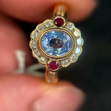 18K Cluster Ring with Ruby Accents / 7.30g, Cornflower S1.27ct, R0.20ct